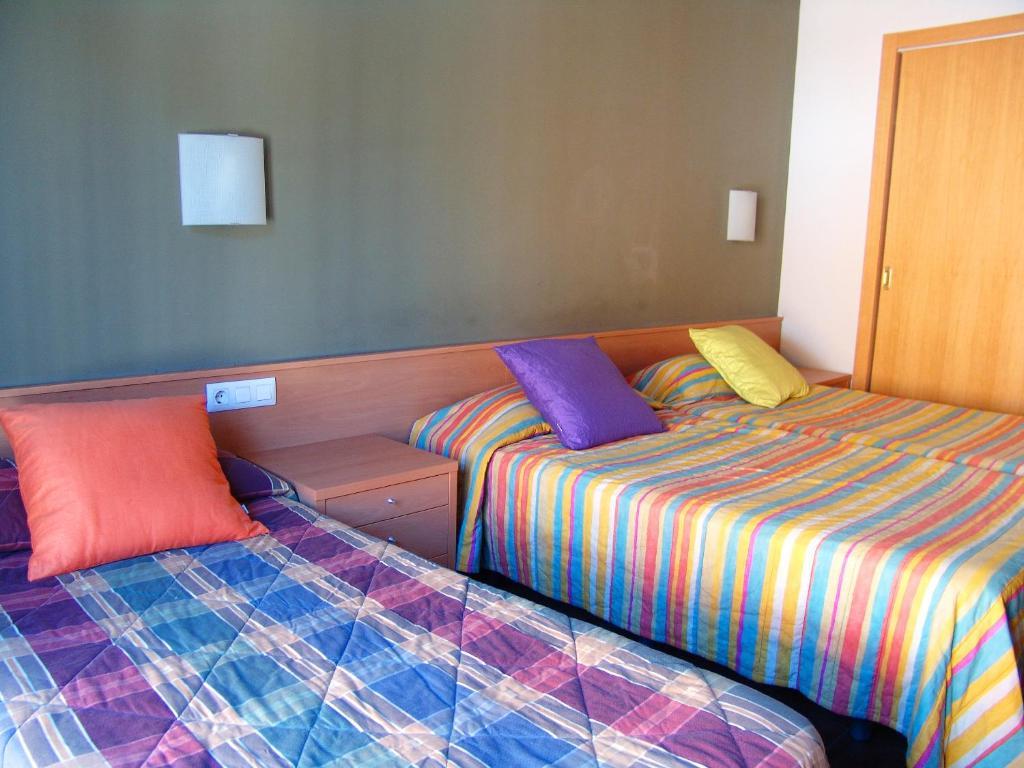 Hotel Pinxo Санта Колома де Фарнерс Стая снимка